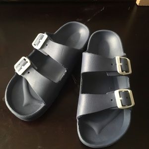 Boys sandals